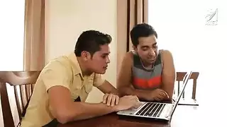 بنات صغار وكبار السن