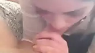 جنس فموي وإيلاج عميق حتى تصرخ