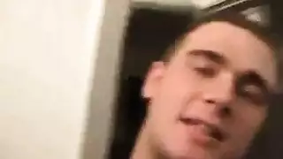 الرجال الحلو الذين يمارسون الجنس في حانة الرجال الحلو الذين يمارسون الجنس في حانة