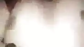اجتمعت فتاة شقراء خجولة مع الثدي الصغيرة اثنين من الرجال، أثناء ركوب الديك صديقها في الغابة. اجتمعت فتاة شقراء خجولة مع الثدي الصغيرة اثنين من الرجال، أثناء ركوب الديك صديقها في الغابة.