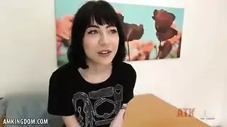 فاتنة وشم قرنية مع كبير الثدي تظهر جسدها لا يصدق ويحصل على كس مارس الجنس من الصعب. فاتنة وشم قرنية مع كبير الثدي تظهر جسدها لا يصدق ويحصل على كس مارس الجنس من الصعب.