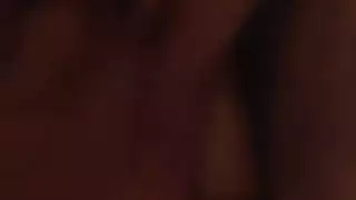 أمي قرنية في أحذية عالية الكعب وابنها قرنية تفعل كل أنواع الأشياء المشاغب. أمي قرنية في أحذية عالية الكعب وابنها قرنية تفعل كل أنواع الأشياء المشاغب.