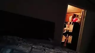 دعت الفتاة السوداء رجل تحب أن تأتي ويمارس الجنس معها قليلا في غرفة الفندق. دعت الفتاة السوداء رجل تحب أن تأتي ويمارس الجنس معها قليلا في غرفة الفندق.