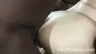 امرأة سمراء جديدة تحصل مارس الجنس في موقف أسلوب هزلي، لأنه يثيرها كثيرا. امرأة سمراء جديدة تحصل مارس الجنس في موقف أسلوب هزلي، لأنه يثيرها كثيرا.