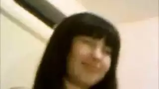 باميلا هو كتكوت أسود حلو الذي لا يقول أبدا مثل وقحة حقيقية طوال الوقت باميلا هو كتكوت أسود حلو الذي لا يقول أبدا مثل وقحة حقيقية طوال الوقت