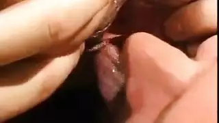 يقضي الرجال علاقة ثلاثية غير رسمية في غرفة النوم ويستمتعون بكل ثانية منها يقضي الرجال علاقة ثلاثية غير رسمية في غرفة النوم ويستمتعون بكل ثانية منها
