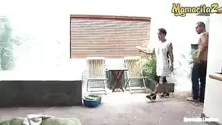 سيدة مغرية، نيكول أنيستون هو الحصول على اثنين من ديكس الصعب في نفس الوقت، في المنزل. سيدة مغرية، نيكول أنيستون هو الحصول على اثنين من ديكس الصعب في نفس الوقت، في المنزل.