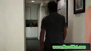 هبوط آفي الحب والبروك في الأرض وبدأ في صنع الحب أثناء وجوده في غرفة النوم. هبوط آفي الحب والبروك في الأرض وبدأ في صنع الحب أثناء وجوده في غرفة النوم.