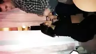قرنية الآسيوية مص الديك قرنية الآسيوية مص الديك