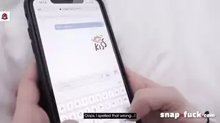 عاهرة لاتينا تعصب عيني زوج أمها حتى يخلع ملابسه ويضع بوسها في فمه عاهرة لاتينا تعصب عيني زوج أمها حتى يخلع ملابسه ويضع بوسها في فمه