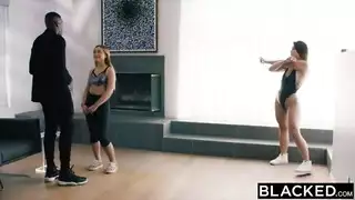 زوجة تخون زوجها وتتناك من فحل زنجى اسود نيك كس قوى زوجة تخون زوجها وتتناك من فحل زنجى اسود نيك كس قوى