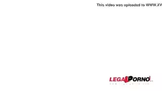 سكس جماعي و اختراق مزدوج من الكس و الطيز و نيك شرموطة نحيلة سكس جماعي و اختراق مزدوج من الكس و الطيز و نيك شرموطة نحيلة