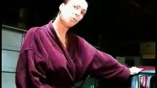 امرأة شقراء سلوتي ذات شعر أسود ومجموعات الدانتيل السوداء هي الحصول على ما تريد. امرأة شقراء سلوتي ذات شعر أسود ومجموعات الدانتيل السوداء هي الحصول على ما تريد.