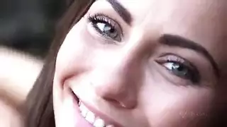 فاتنة سيئة، ميكايلا داليساندرو هي إغاظة صديقتها الصلبة في غرفة الفندق قبل سخيفها فاتنة سيئة، ميكايلا داليساندرو هي إغاظة صديقتها الصلبة في غرفة الفندق قبل سخيفها