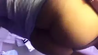 كانت الحمار كبيرة شقراء على وشك أن يكون لها مغامرة جنسية برية مع شريكها غريب كانت الحمار كبيرة شقراء على وشك أن يكون لها مغامرة جنسية برية مع شريكها غريب