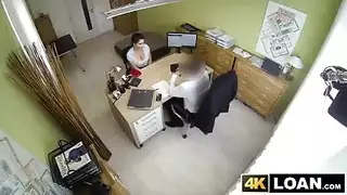 لبوة صغيرة تتناك بالمال تاكل الزب من خلفها و بزازها الكبار تخبط في بعضها لبوة صغيرة تتناك بالمال تاكل الزب من خلفها و بزازها الكبار تخبط في بعضها