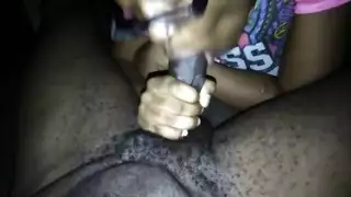 كانت تشولكي بحاجة إلى جلسة جيدة ، لذا حصلت أختها على واحدة في الوقت الحالي كانت تشولكي بحاجة إلى جلسة جيدة ، لذا حصلت أختها على واحدة في الوقت الحالي