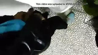 يحصل مارس الجنس جيلي بونر من الجزء الخلفي في أسلوب بوف، في غرفة فندق. يحصل مارس الجنس جيلي بونر من الجزء الخلفي في أسلوب بوف، في غرفة فندق.