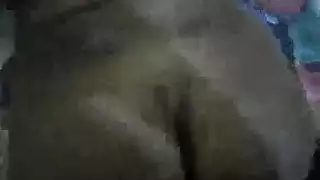 فتاة حلوة تحصل مارس الجنس في الجزء الخلفي من الشاحنة والاستمتاع بكل ثانية منه. فتاة حلوة تحصل مارس الجنس في الجزء الخلفي من الشاحنة والاستمتاع بكل ثانية منه.
