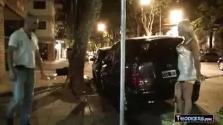 شقراء تمتص الديك دهني الرجل الوسيم ثم فرك الكرات له في نفس الوقت شقراء تمتص الديك دهني الرجل الوسيم ثم فرك الكرات له في نفس الوقت