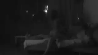 اثنين من السيدات الأشقر مع كبير الثدي وجود رباعية مع الرجال السود واستخدام حزام على اثنين من السيدات الأشقر مع كبير الثدي وجود رباعية مع الرجال السود واستخدام حزام على