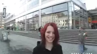 كلام قذر تبدو مثيرًا للغاية يا عزيزتي أنينك يبدو مثيرًا جدًا مما يجعلني صعبًا