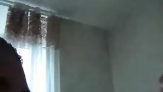 امرأة سمراء مرحة ذات شعر قصير على وشك الحصول على مارس الجنس في غرفة الفندق ، من أجل المال امرأة سمراء مرحة ذات شعر قصير على وشك الحصول على مارس الجنس في غرفة الفندق ، من أجل المال