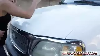 امرأة ذات شعر داكن مع نظارات ، ماندي باث تمارس الجنس مع سائق سيارة أجرة وتحبه امرأة ذات شعر داكن مع نظارات ، ماندي باث تمارس الجنس مع سائق سيارة أجرة وتحبه